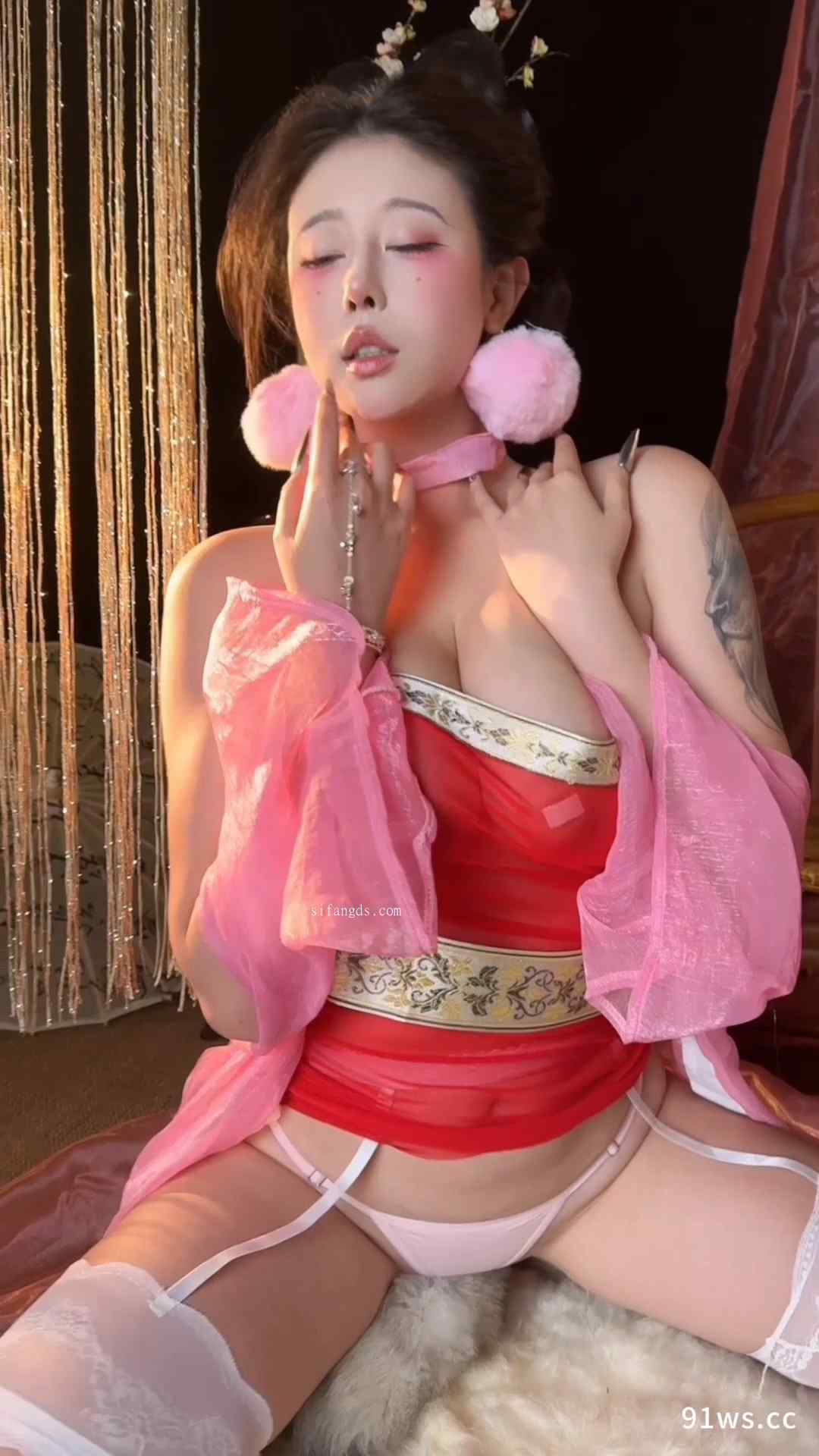 3